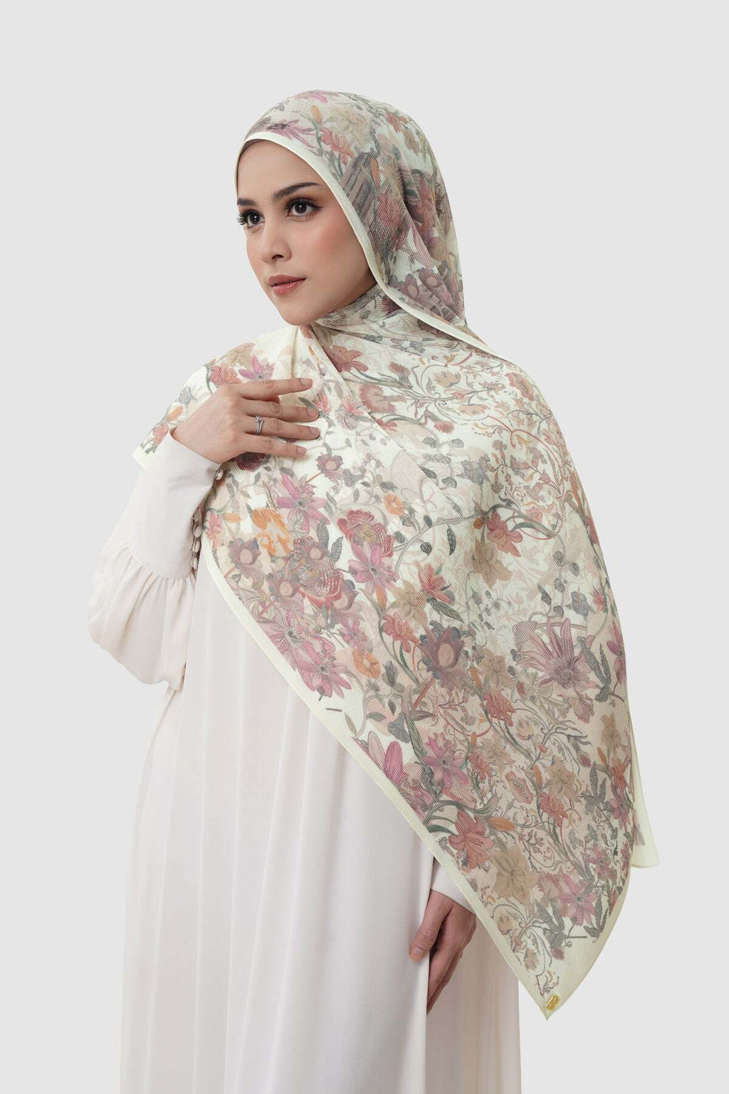 Dubai Pleated Shawl - Vanilla