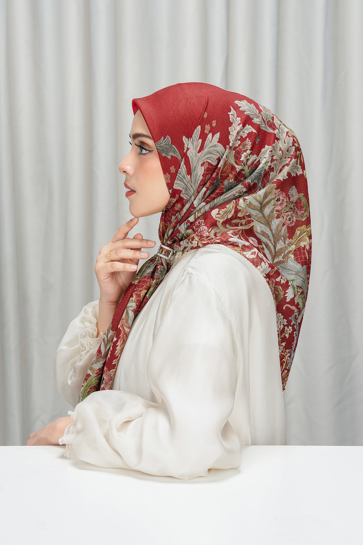 Royale Grandeur Voile Scarf - Crimson