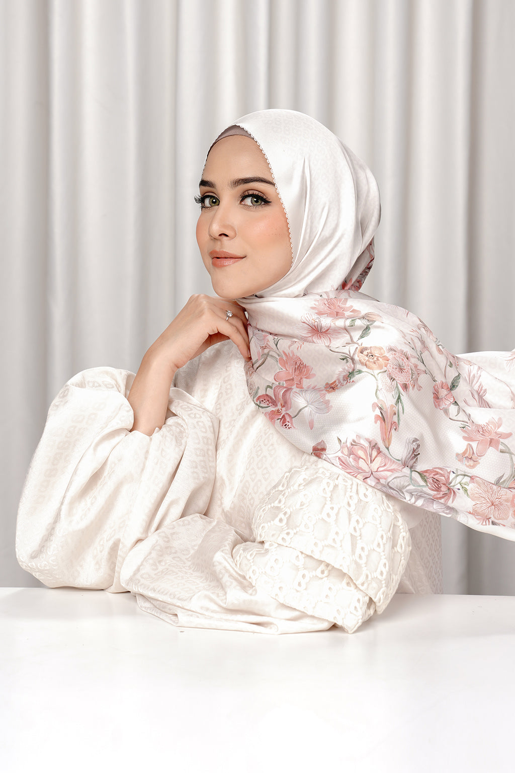 Farra Satin Shawl - Lily