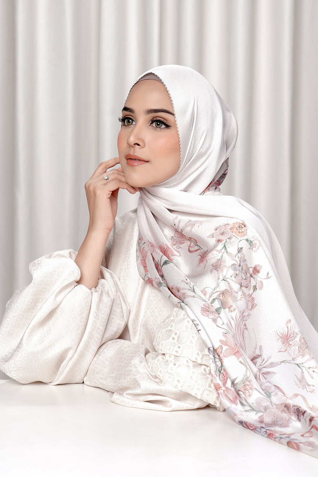 Farra Satin Shawl - Lily