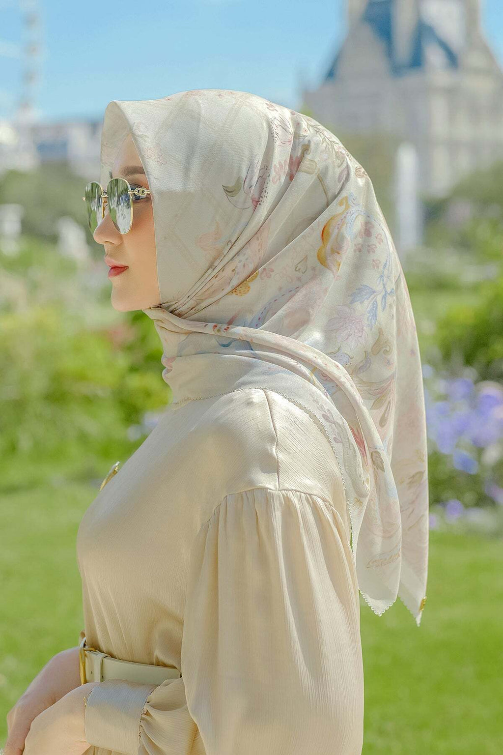 Autograph Square Scarf - Crème