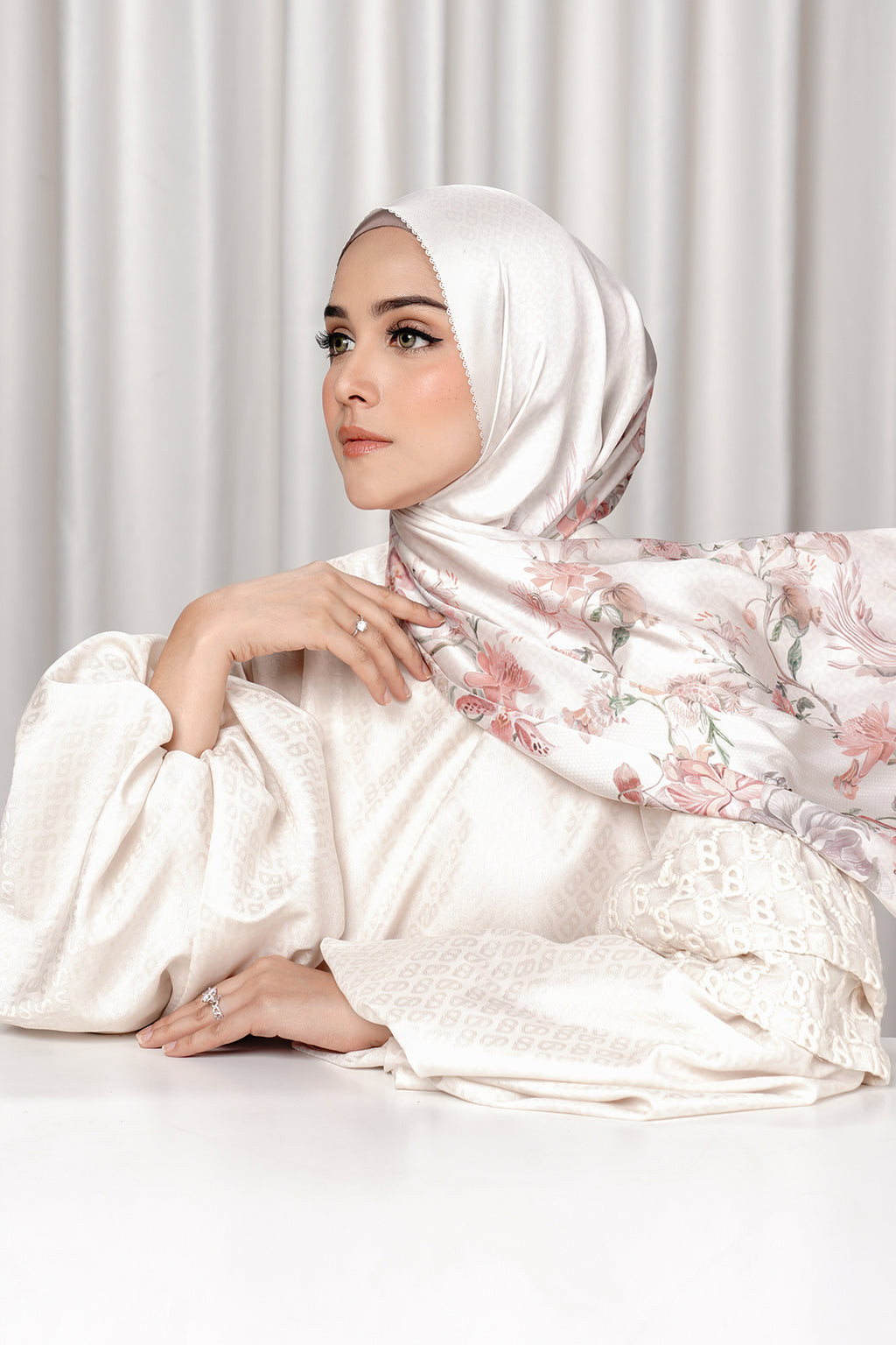 Farra Satin Shawl - Lily