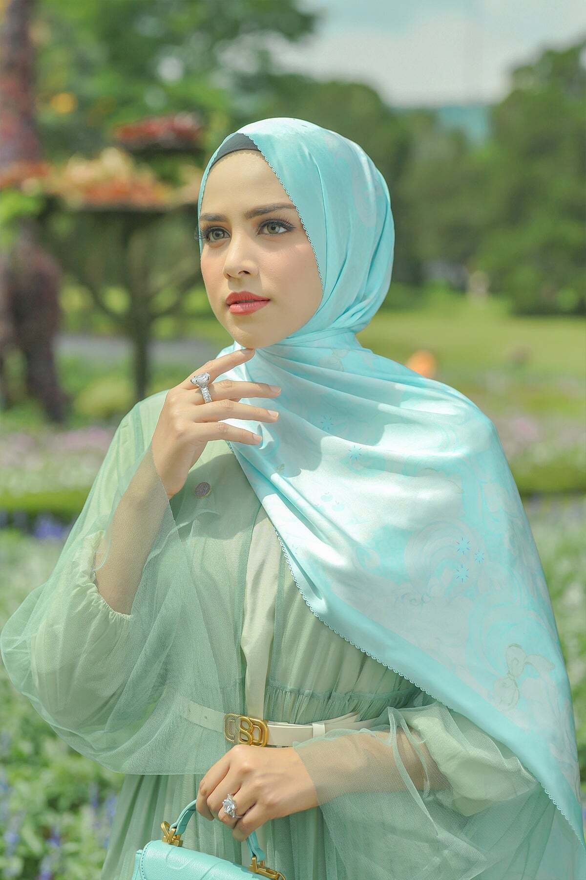 Friendship Saten Şal - Lyra