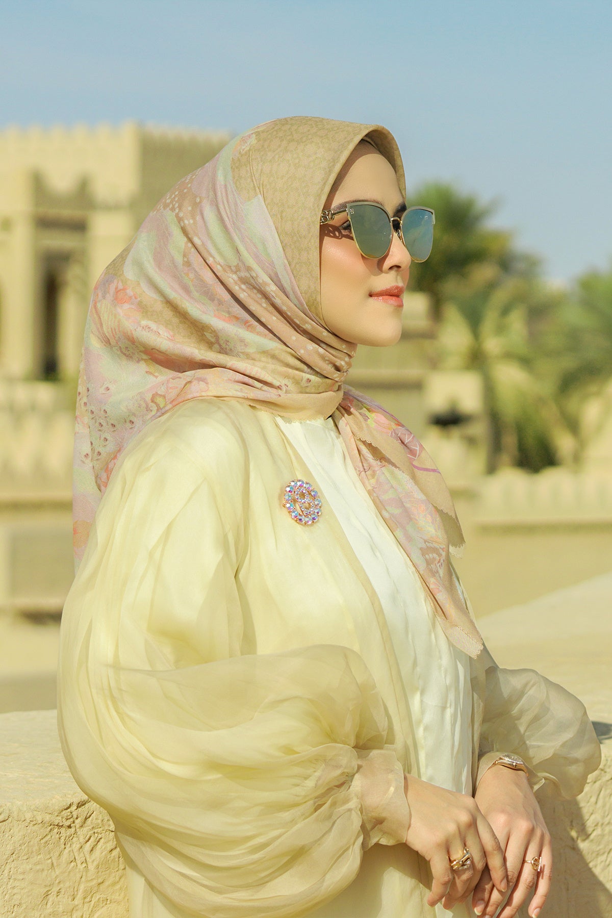Arabian Night Kare Eşarp - Golden Lamp