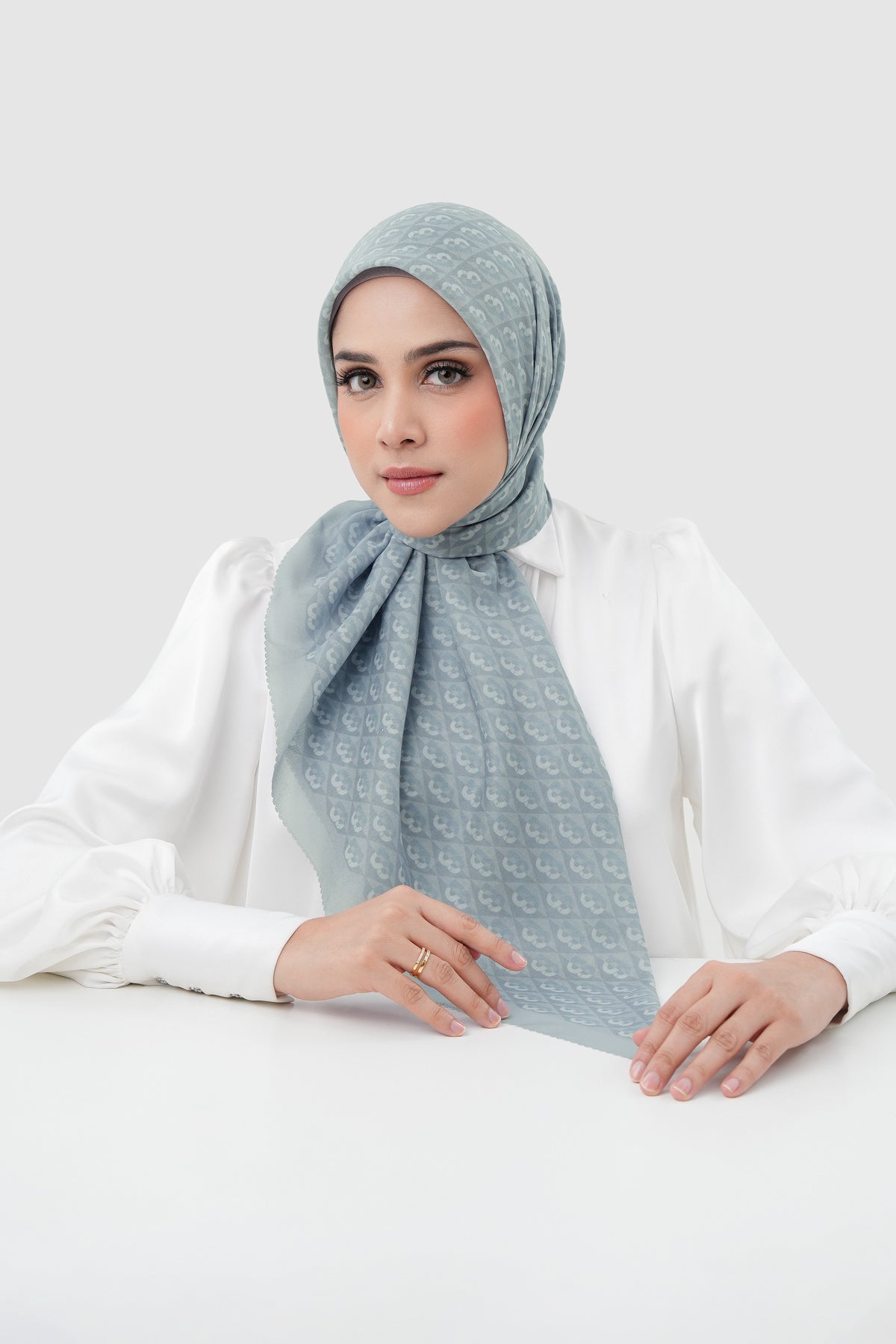 Prism Vual Kare Eşarp - Earl Gray