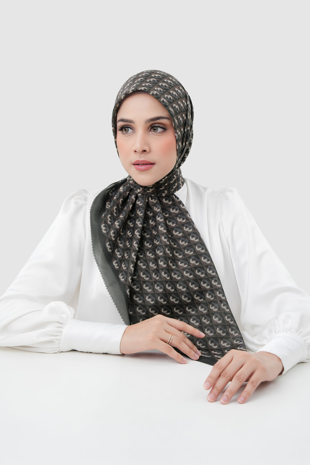 Prism Vual Kare Eşarp - Raisin