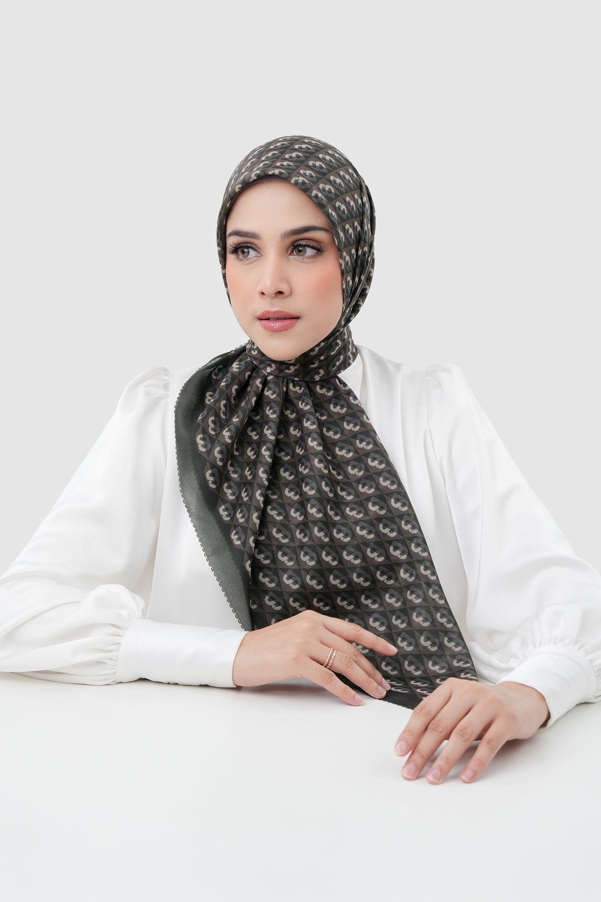 Prism Vual Kare Eşarp - Raisin