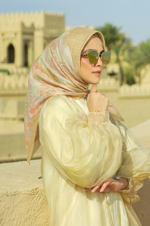 Arabian Night Kare Eşarp - Golden Lamp