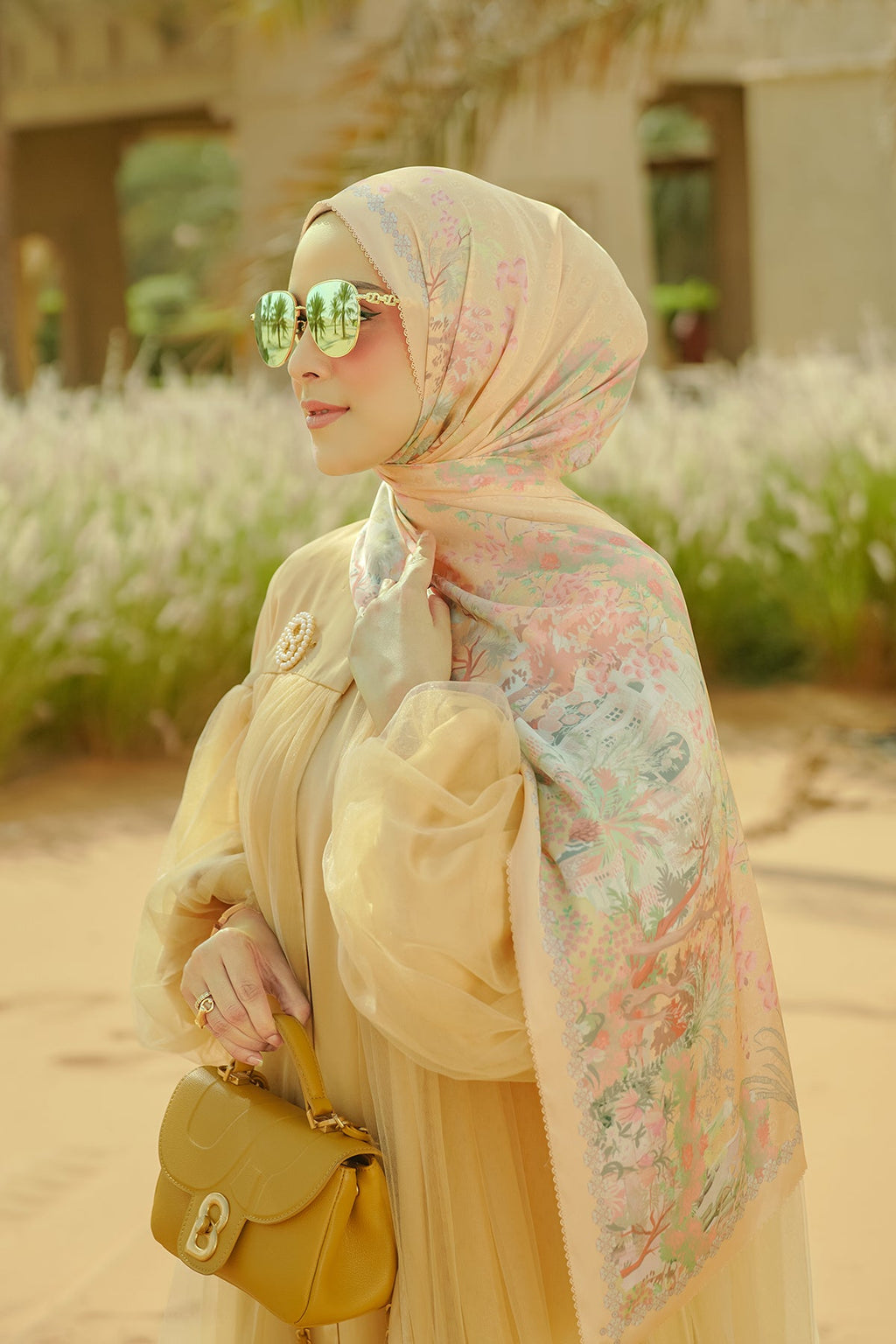 Al Qasr Saten Şal - Amber