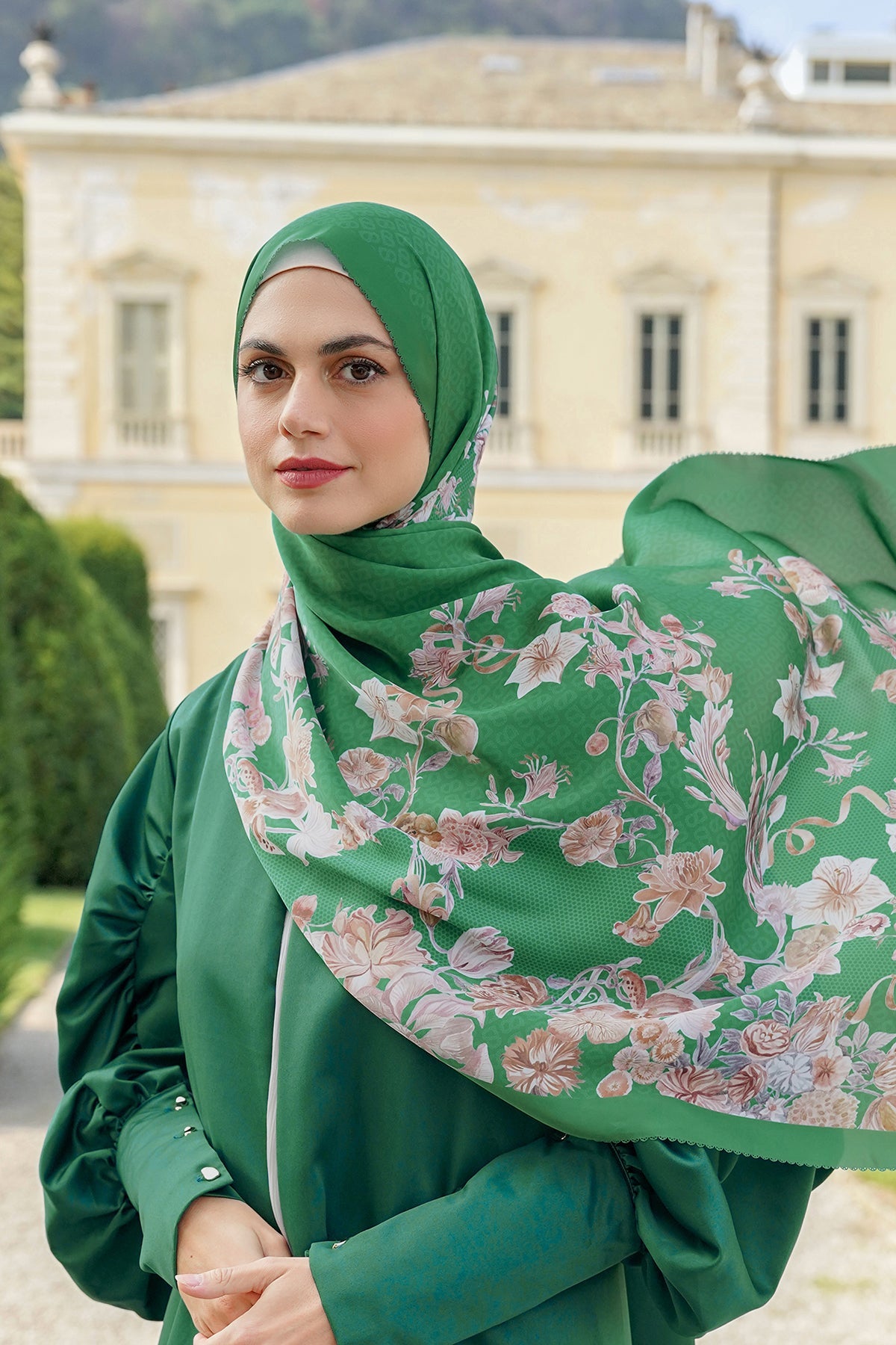 Farra Saten Şal - Alocasia