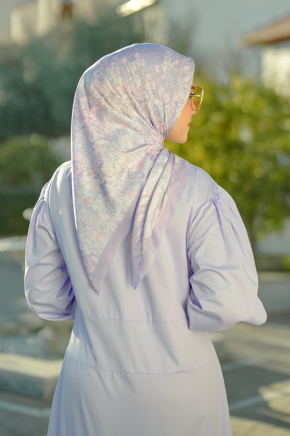 Granada Kare Eşarp - Nirvana