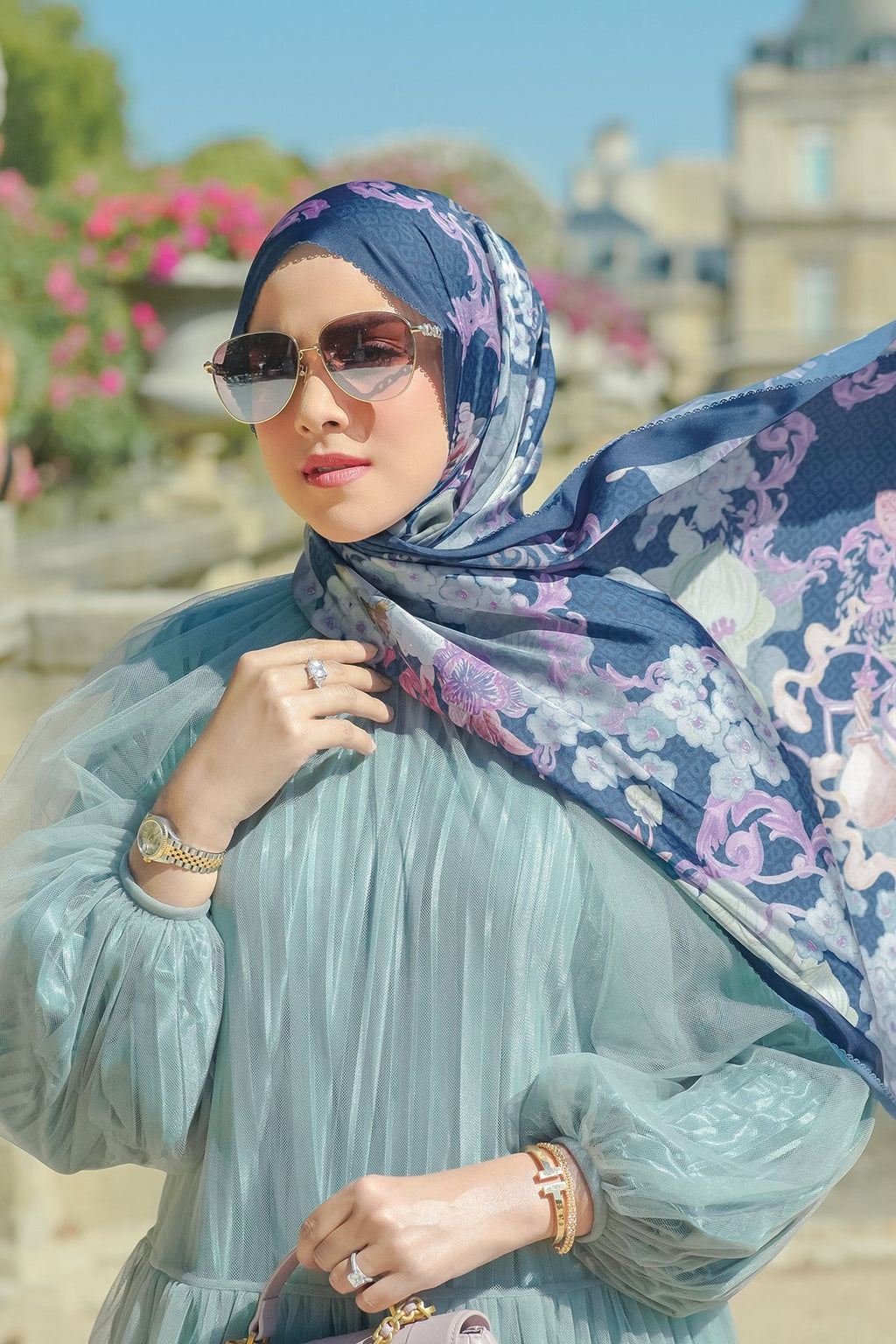 Wonderland Saten Şal - Crown Blue