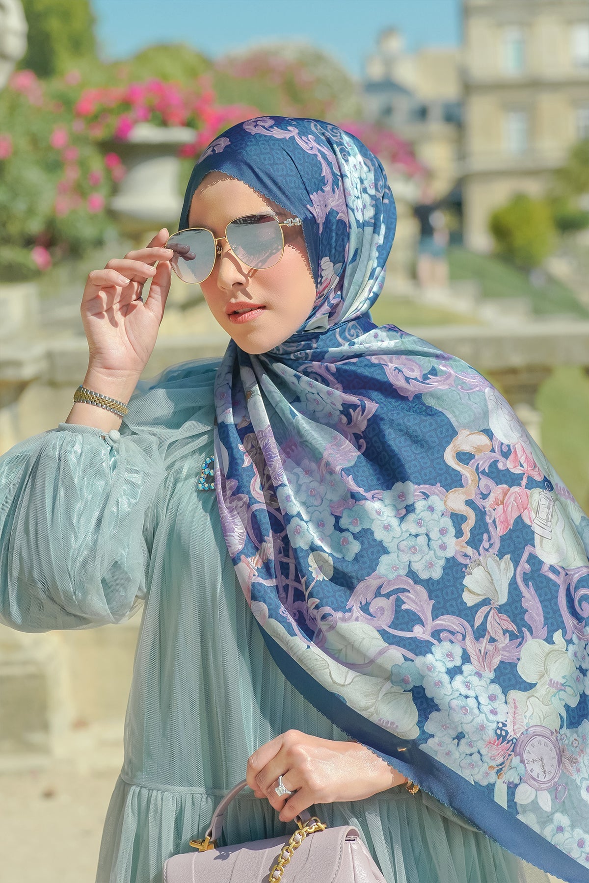 Wonderland Saten Şal - Crown Blue