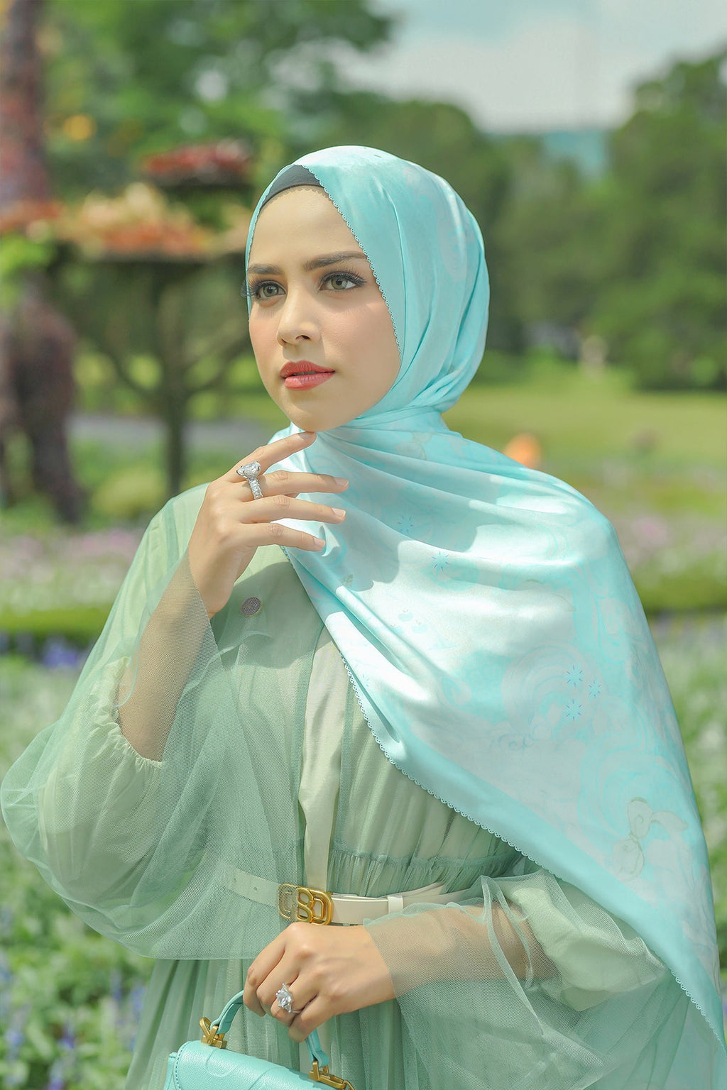Friendship Saten Şal - Lyra