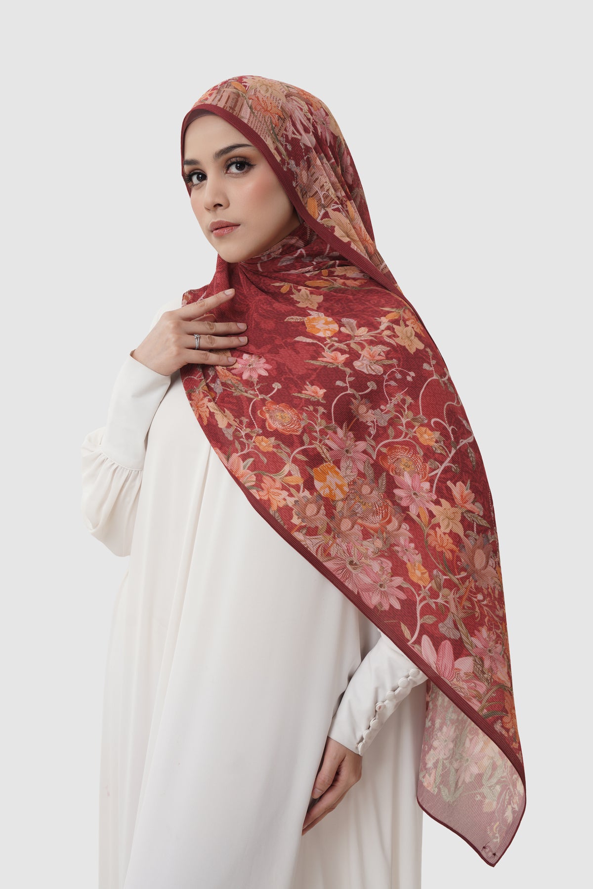 Dubai Piliseli Şal - Ruby Kırmızı