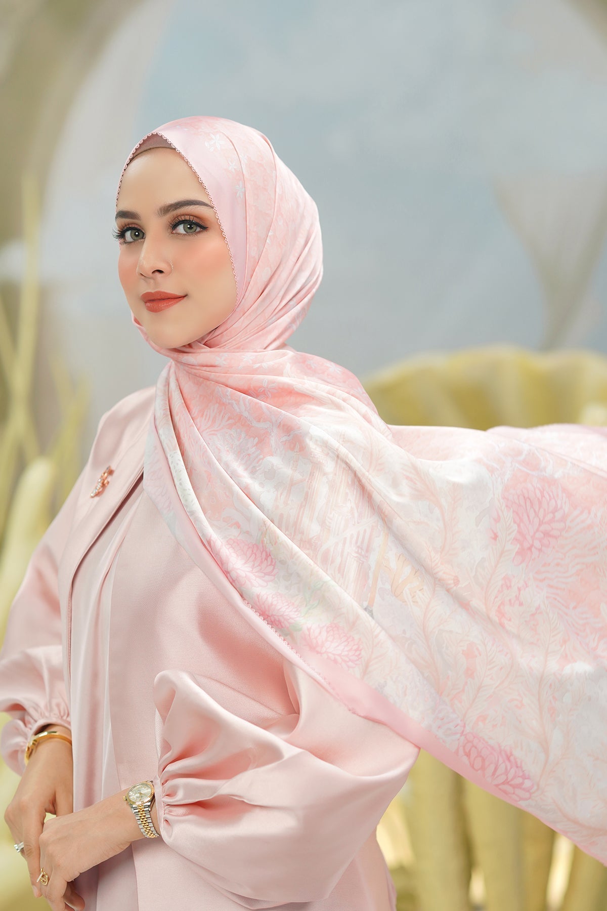Little Mermaid 2.0 Satin Shawl - Coral