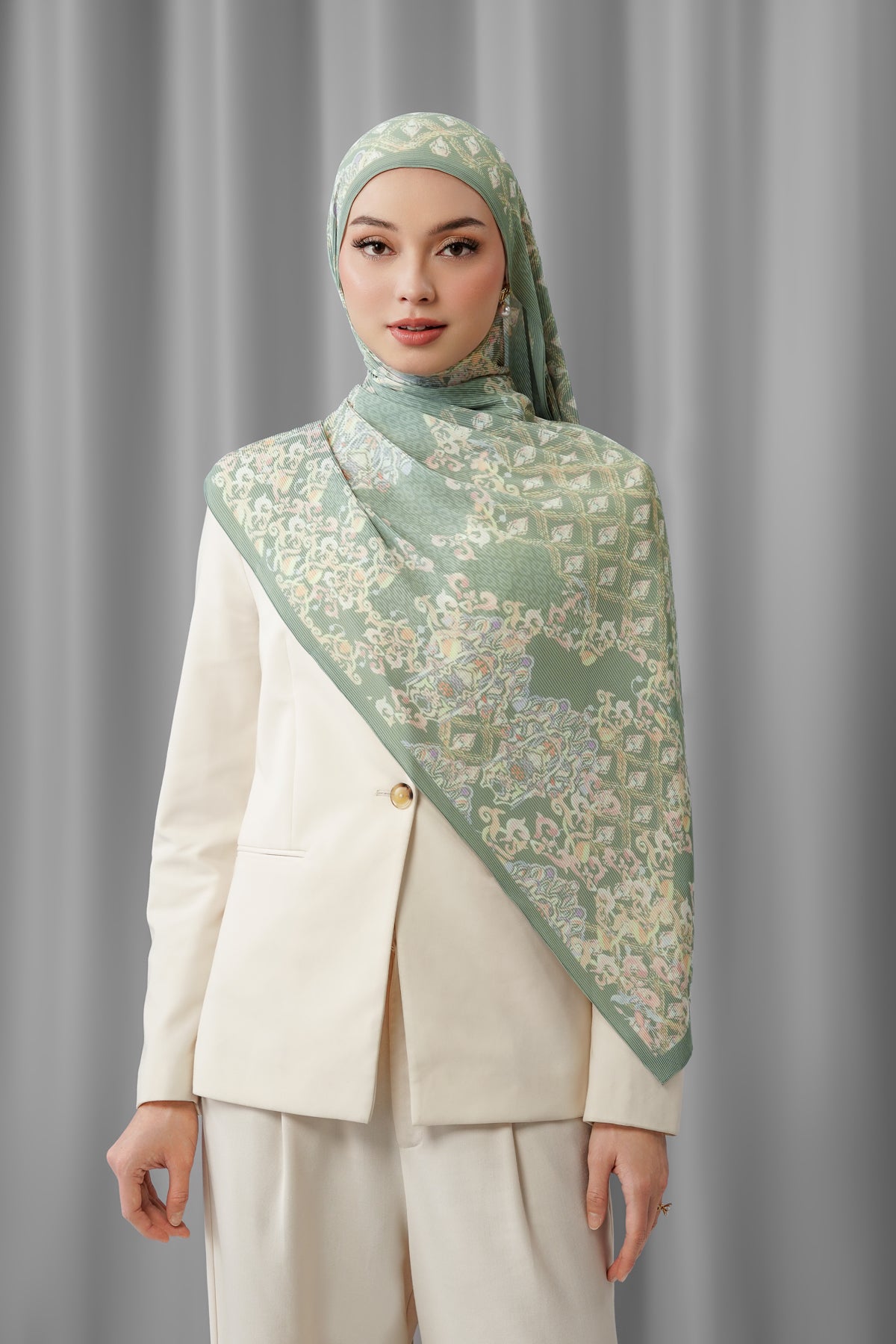 Granada Piliseli Şal - Cameo Green