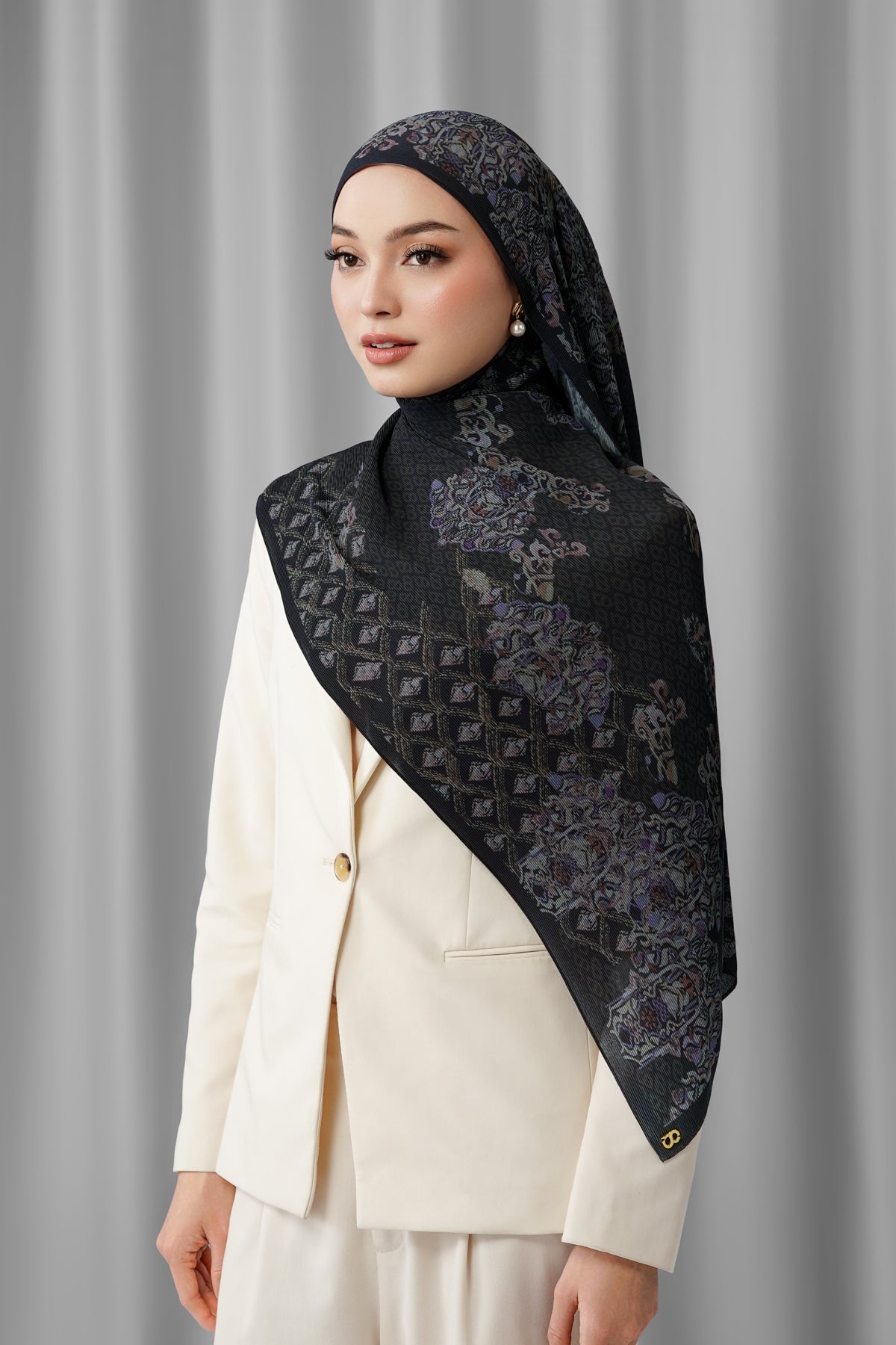 Granada Piliseli Şal - Siyah