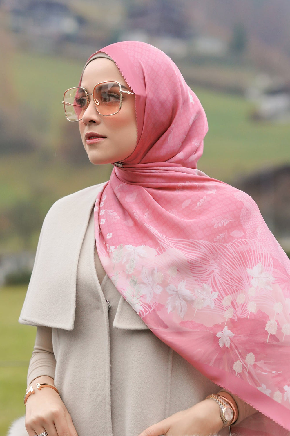 Iseltwald Saten Şal - Deep Pink